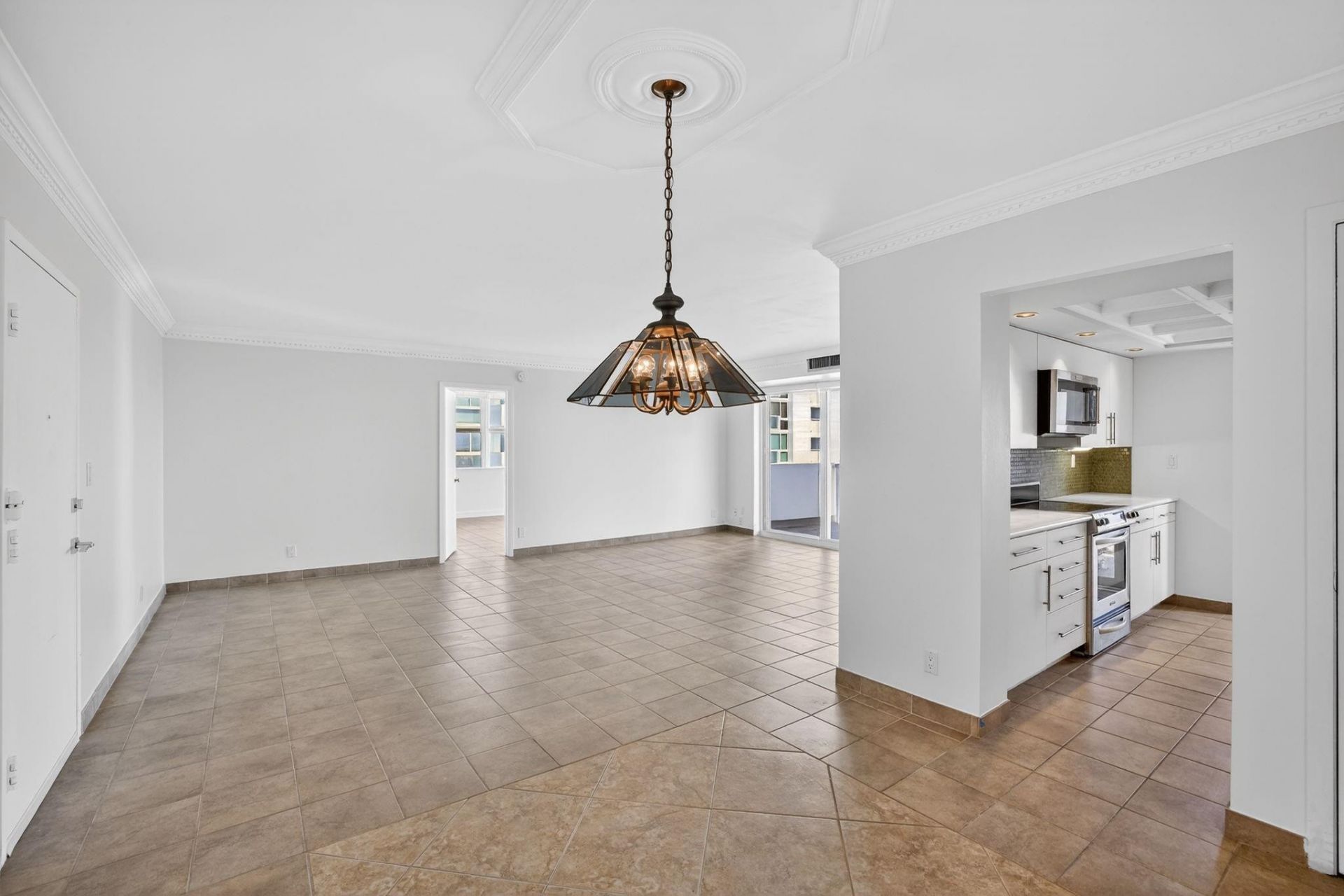 2701 N Ocean Boulevard, Unit 7A, Fort Lauderdale, FL 33308 Photo