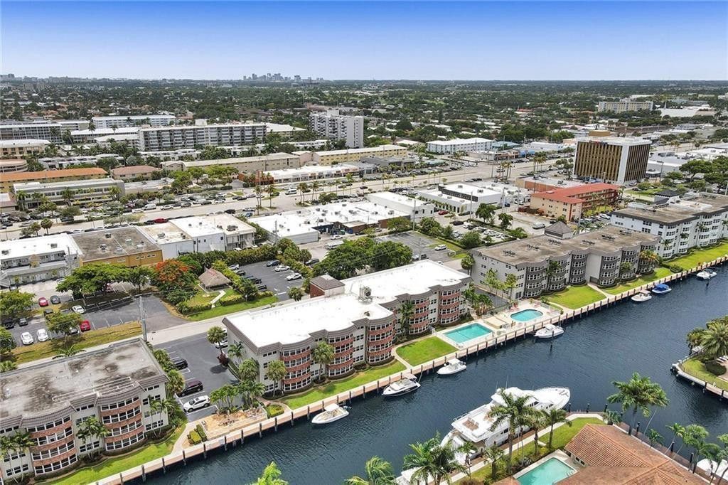 3111 NE 51st St, Unit 305, Fort Lauderdale, FL 33308 Photo