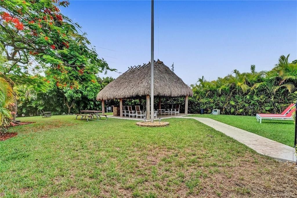 3111 NE 51st St, Unit 305, Fort Lauderdale, FL 33308 Photo