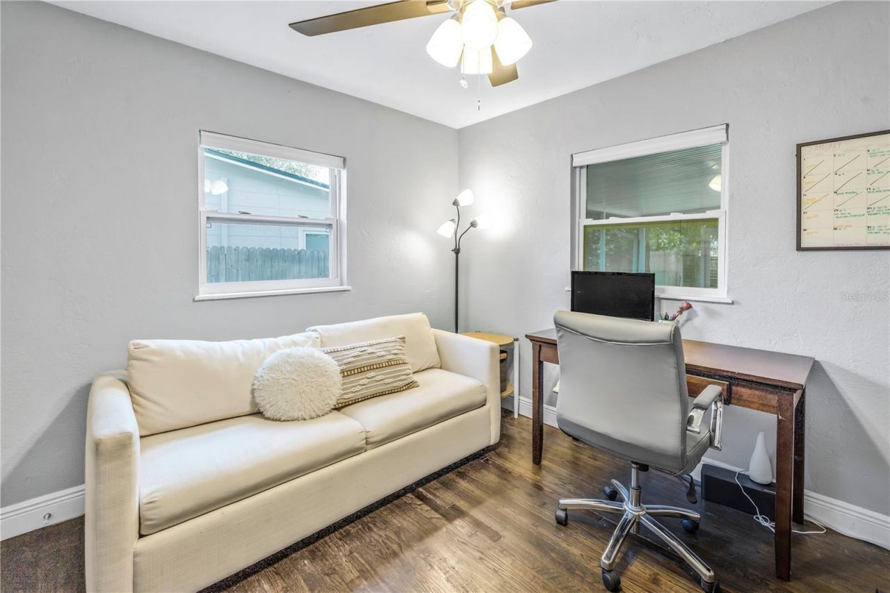 2444 32nd Avenue N, Saint Petersburg, FL 33713 Photo