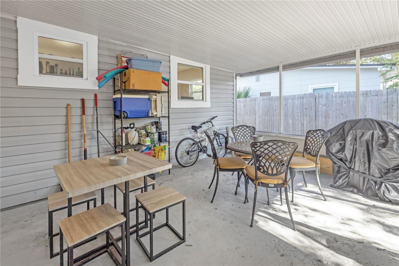 2444 32nd Avenue N, Saint Petersburg, FL 33713 Photo