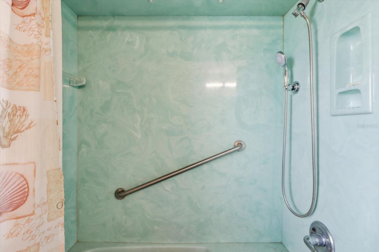 8528 E Aquarius Drive, Inverness, FL 34450 Photo