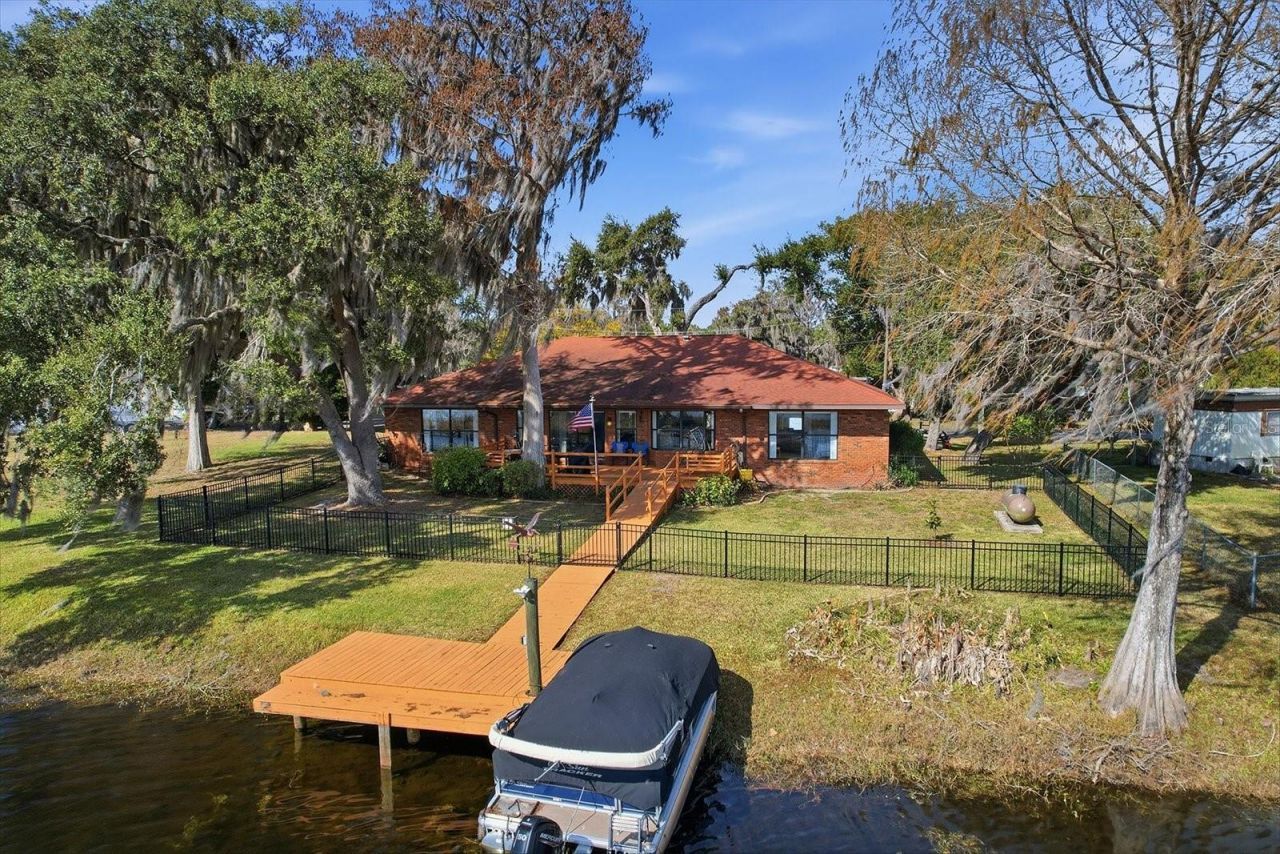 8528 E Aquarius Drive, Inverness, FL 34450 Photo