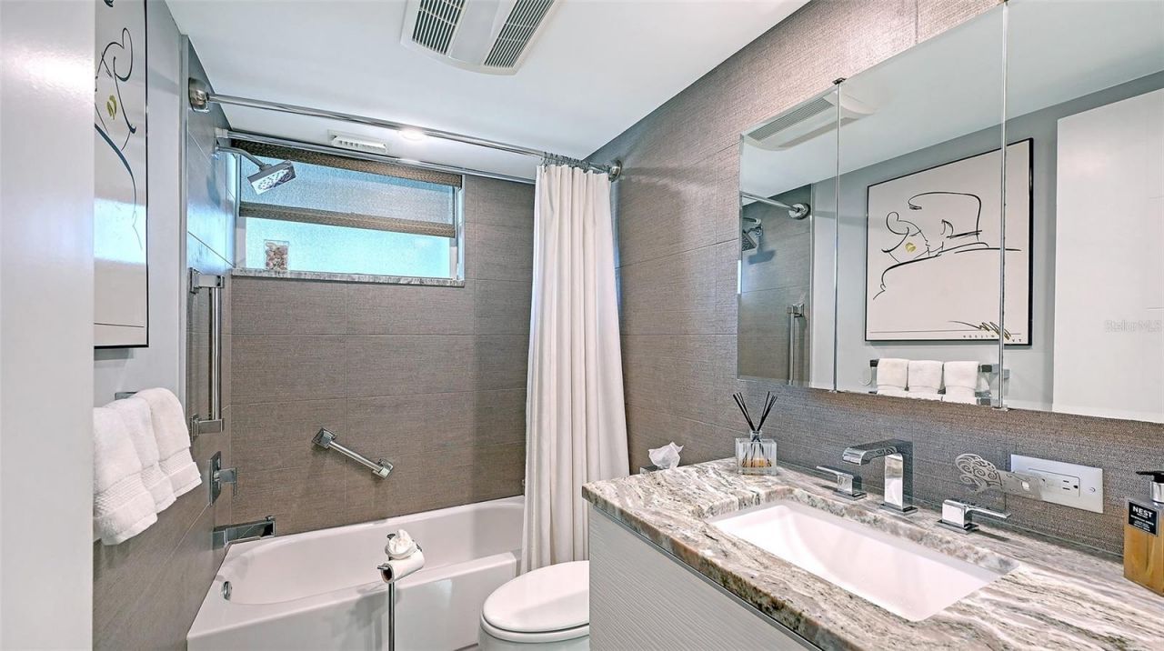 4340 Falmouth Drive, Unit 206, Longboat Key, FL 34228 Photo