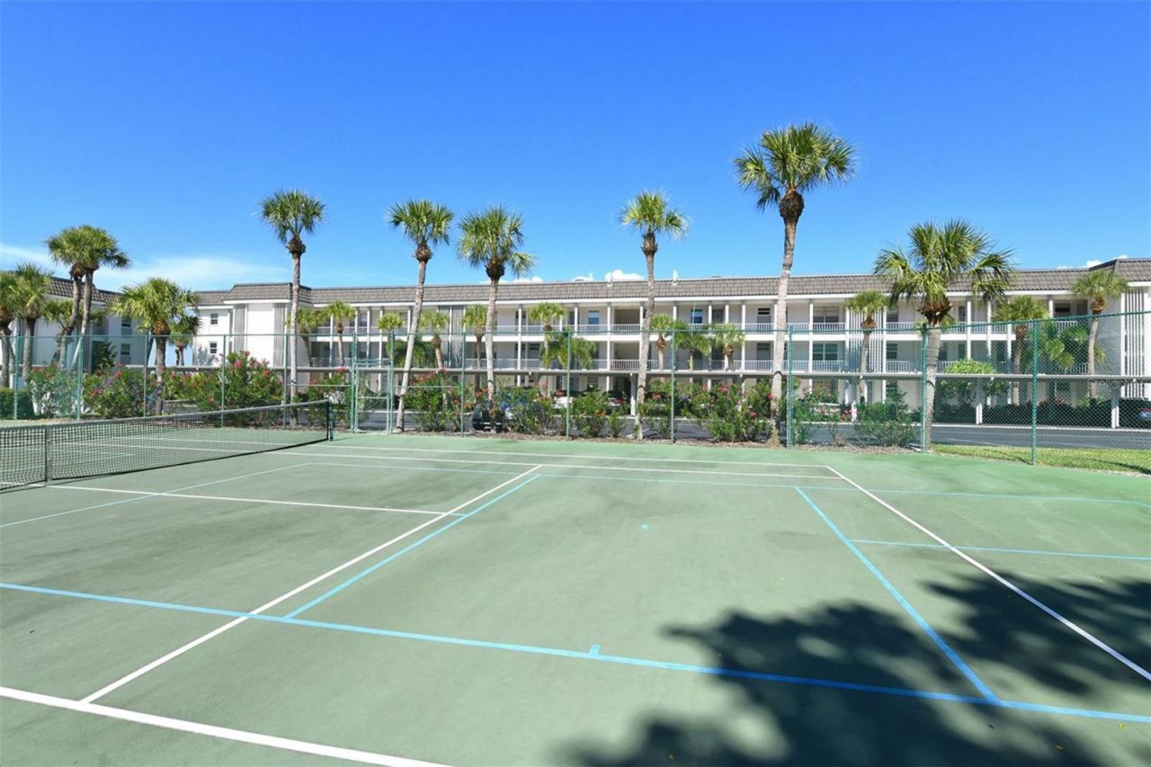 4340 Falmouth Drive, Unit 206, Longboat Key, FL 34228 Photo
