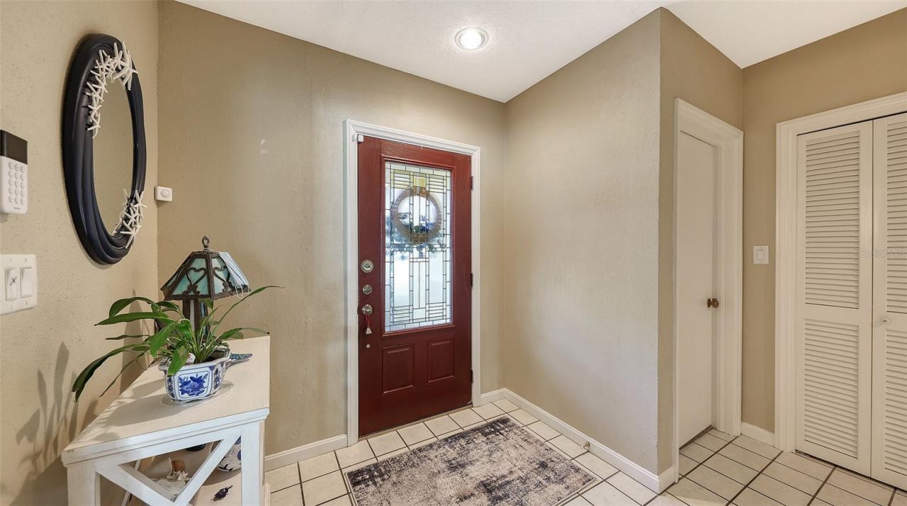 844 Magellan Drive, Sarasota, FL 34243 Photo