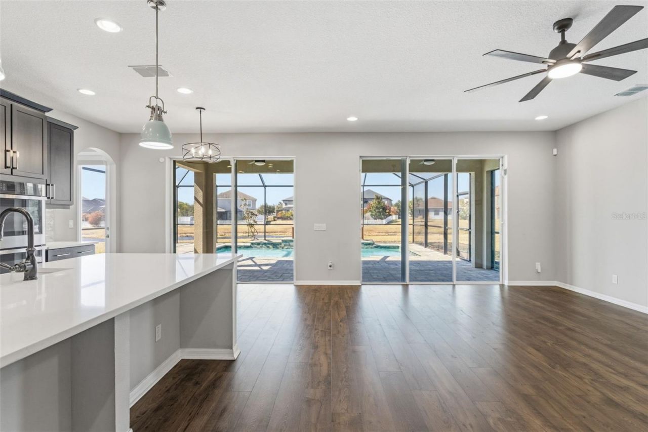 19324 E Eagle Creek Lane Lane, Tampa, FL 33647 Photo