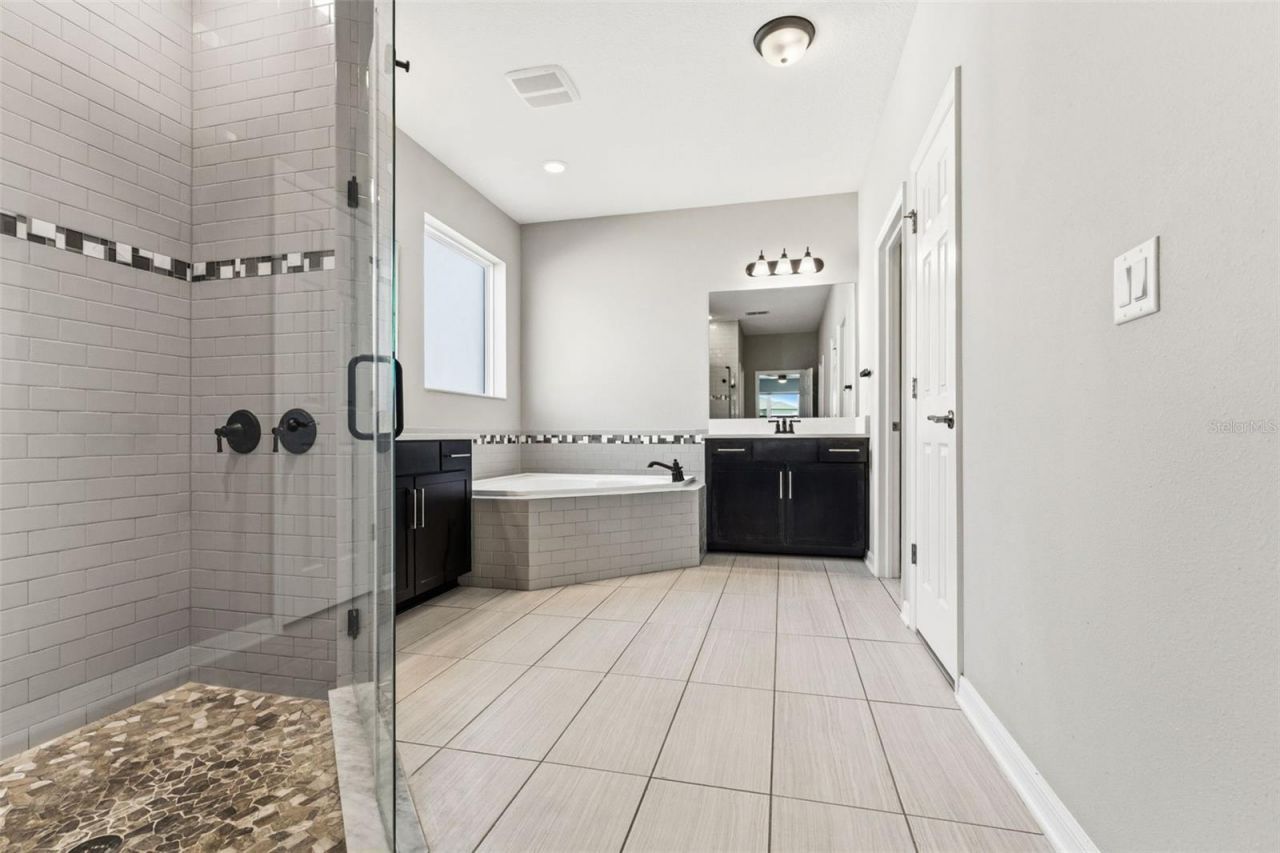 19324 E Eagle Creek Lane Lane, Tampa, FL 33647 Photo