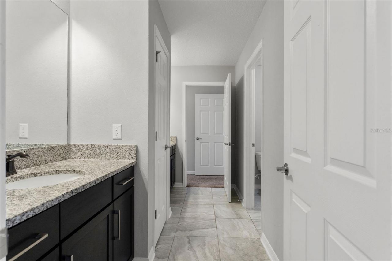 19324 E Eagle Creek Lane Lane, Tampa, FL 33647 Photo