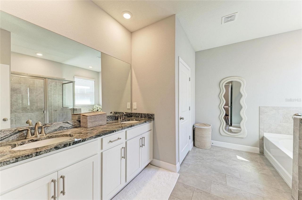 17719 Cantarina Cove, Bradenton, FL 34211 Photo