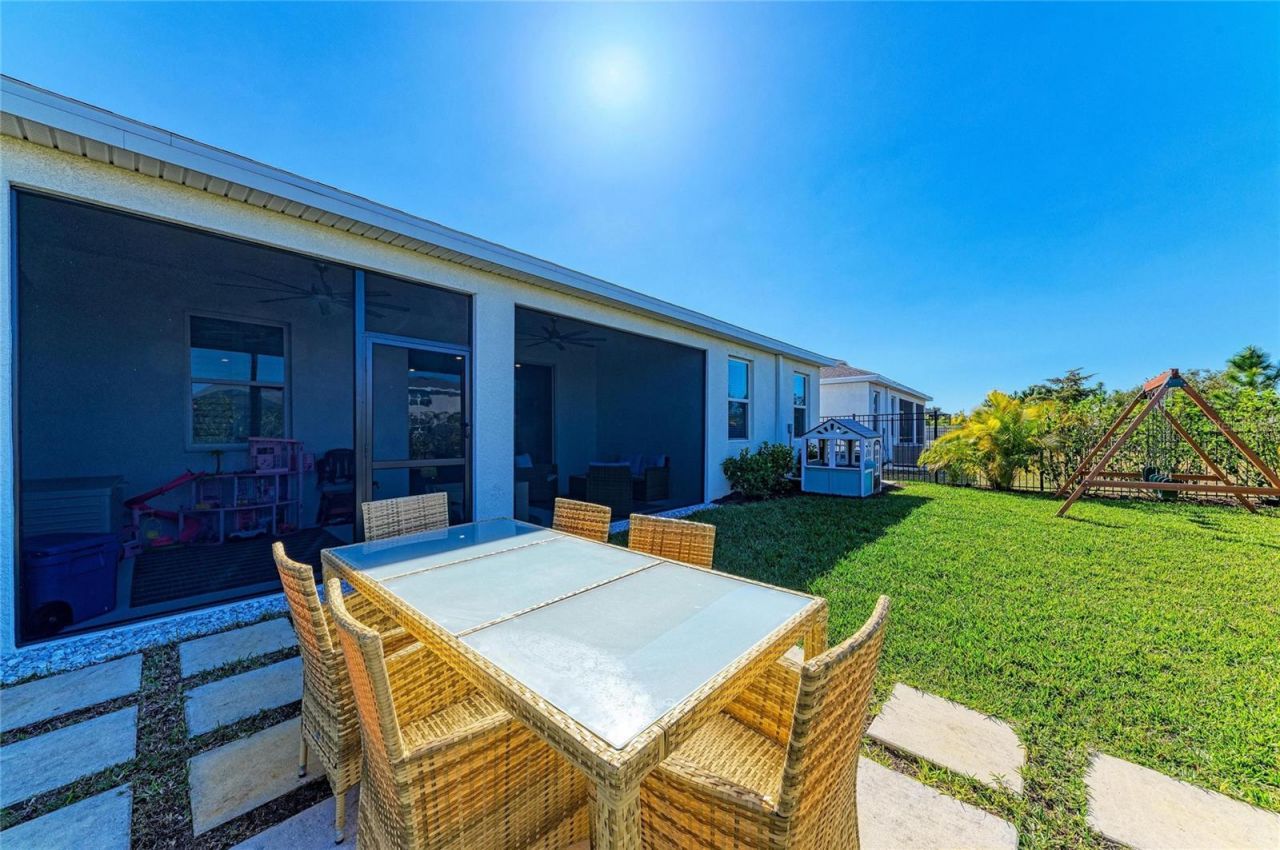 17719 Cantarina Cove, Bradenton, FL 34211 Photo