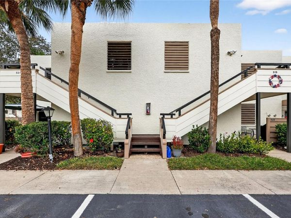 521 LAKESIDE DRIVE, Unit 521, BRADENTON, FL 34210