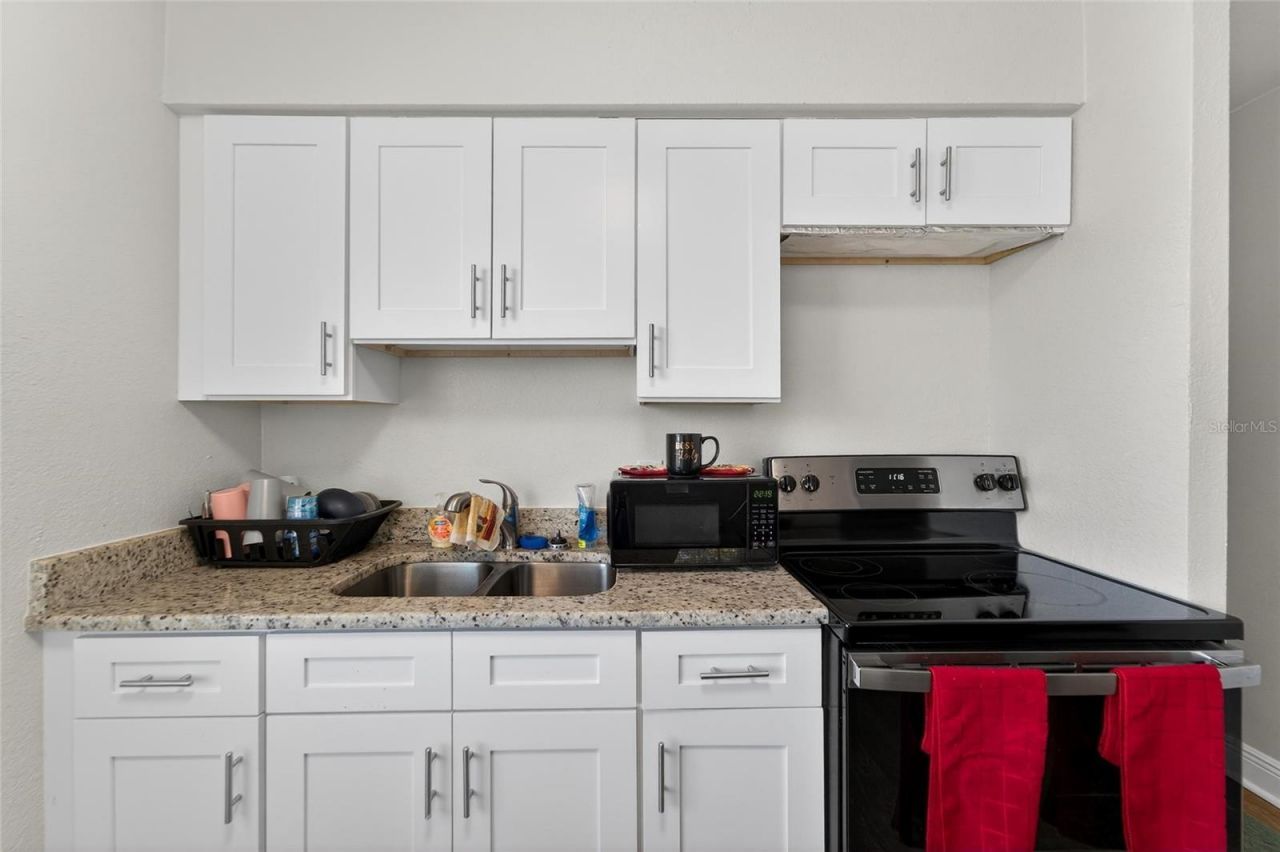 720 21st Avenue S, Saint Petersburg, FL 33705 Photo