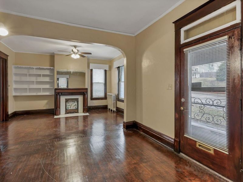 342 E Chestnut Street, Lancaster, OH 43130 Photo 2