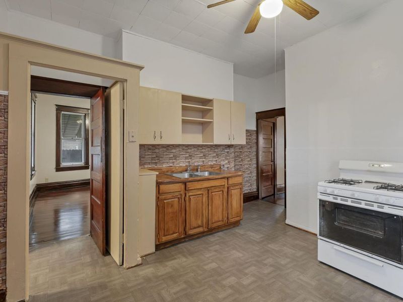 342 E Chestnut Street, Lancaster, OH 43130 Photo 7