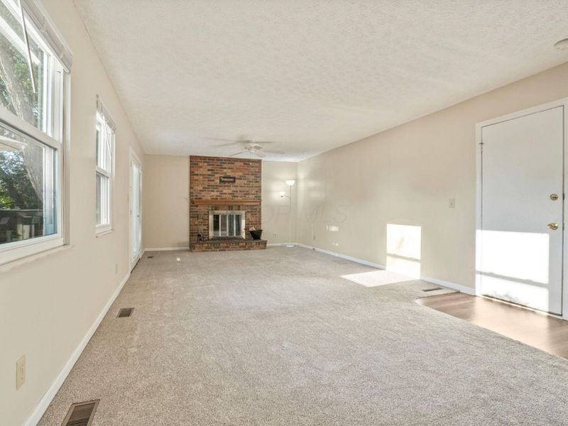 3204 Galway Crossing Drive, Columbus, OH 43221 Photo 13