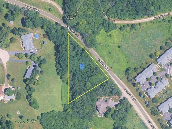 2175 Gossell Road, Wauconda, IL 60084