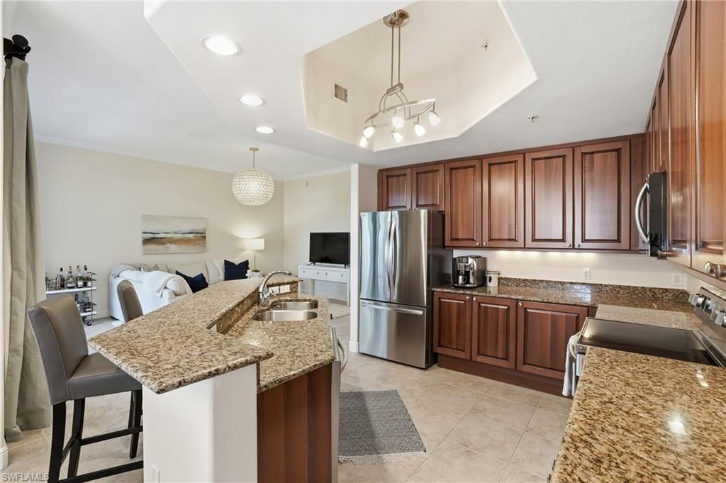 975 Sandpiper St , Unit A202, Naples, FL 34102 Photo