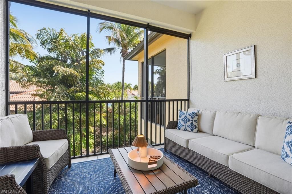 975 Sandpiper St , Unit A202, Naples, FL 34102 Photo