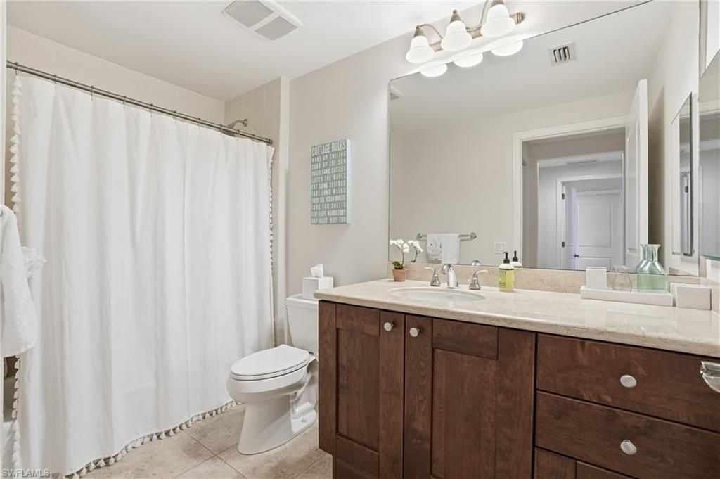 975 Sandpiper St , Unit A202, Naples, FL 34102 Photo