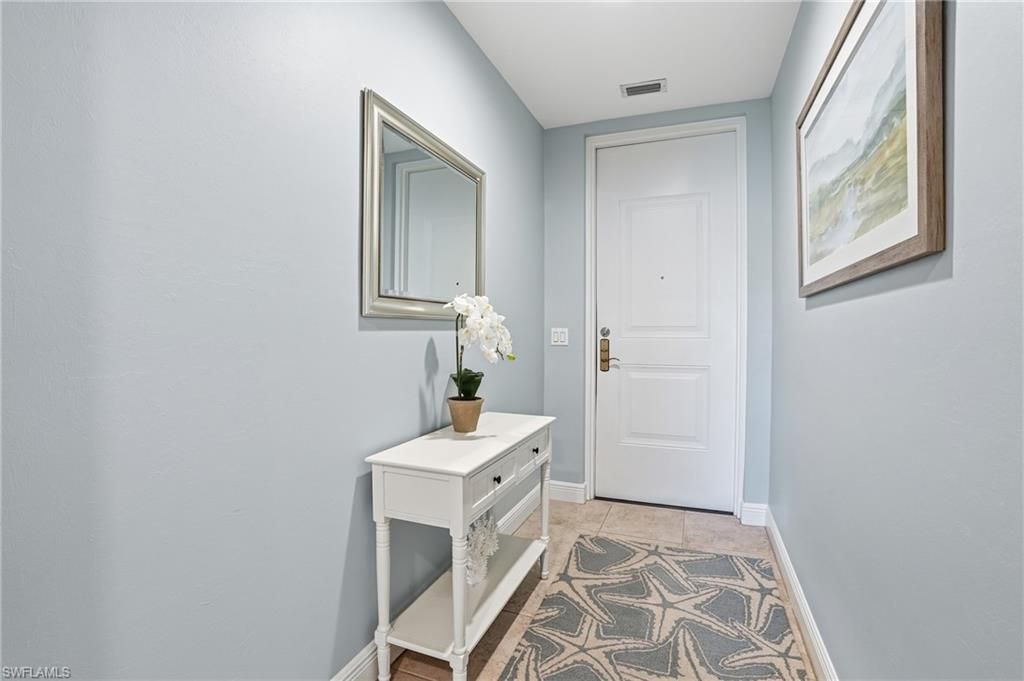 975 Sandpiper St , Unit A202, Naples, FL 34102 Photo