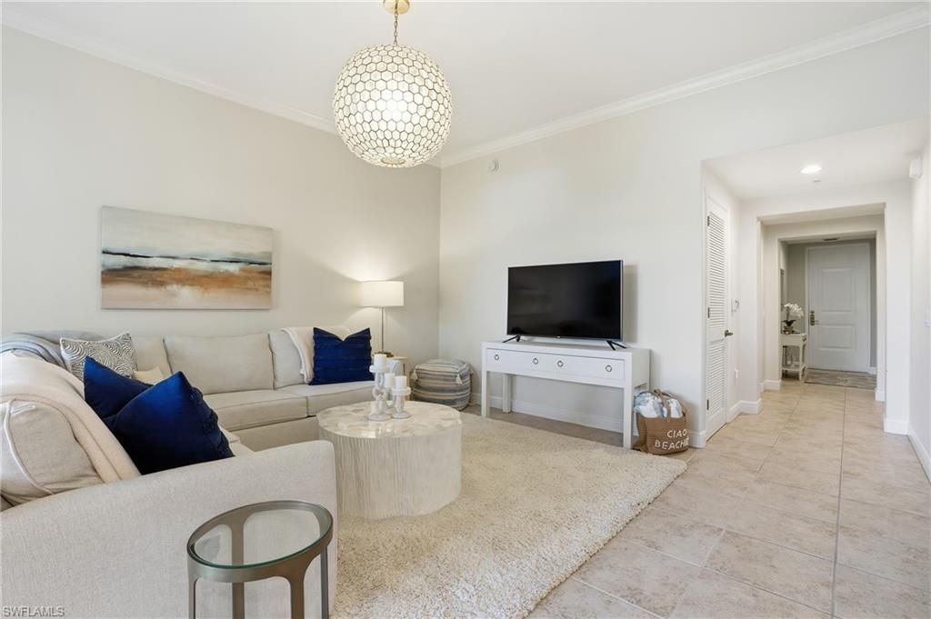 975 Sandpiper St , Unit A202, Naples, FL 34102 Photo