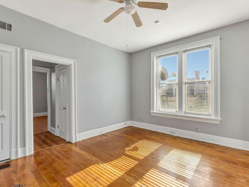 2218 Ohio Avenue, Cincinnati, OH 45219 Photo 11