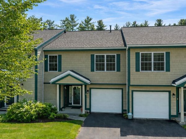 18 Deborah Lane, Dover, NH 03820