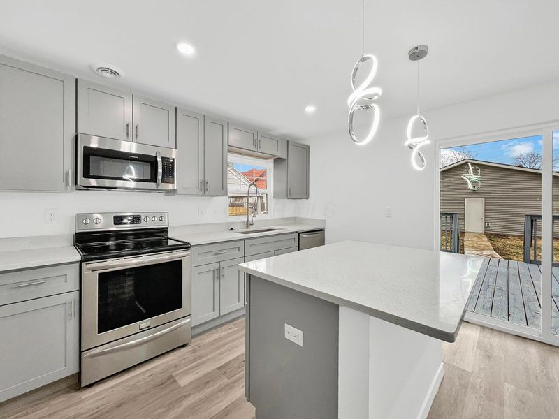 20 S Philadelphia Street , Dayton, OH 45403 Photo 6