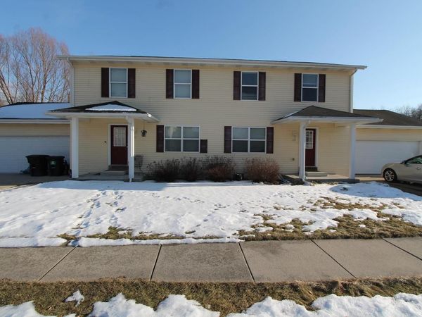 250 Meadow LANE, Unit 260, Darien, WI 53114