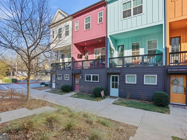179 Color Circle SE, Atlanta, GA 30317