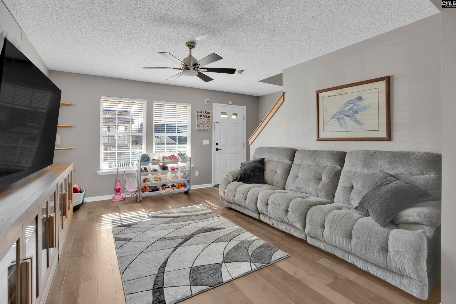 413 Cape Jasmine Way Photo 8