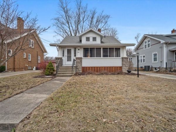 611 Vale Street, Bloomington, IL 61701