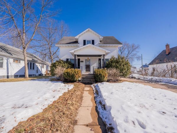 2123 8th Street, Eau Claire, WI 54703