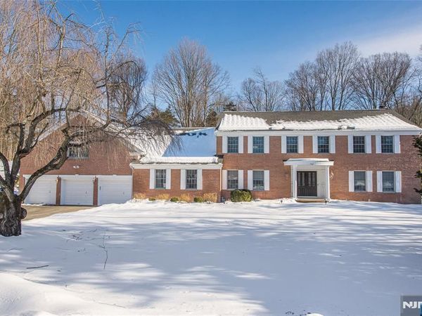 721 Somerset Street, FRANKLIN LAKES, NJ 07417