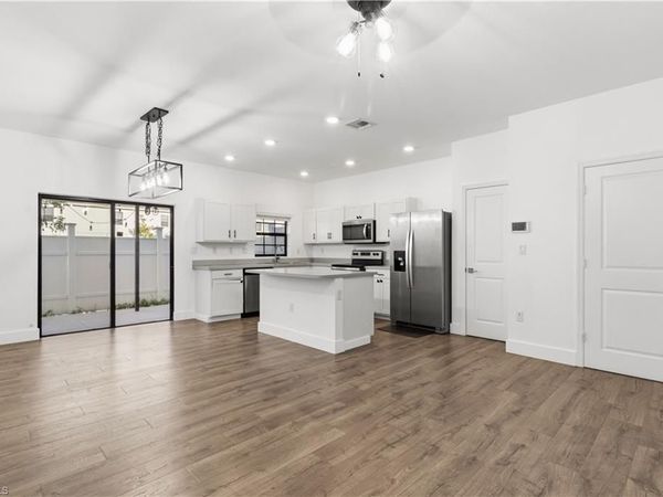 1131 SW 7TH AVE, FLORAL CITY, FL 33034