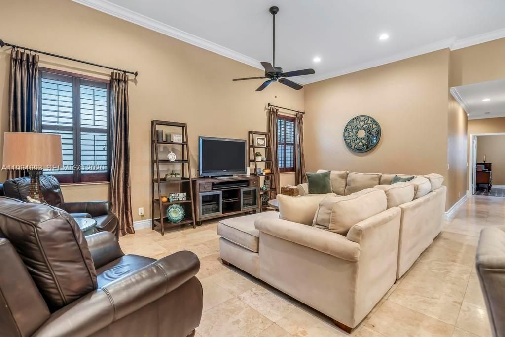 1306 Crossbill Ct, Weston, FL 33327 Photo