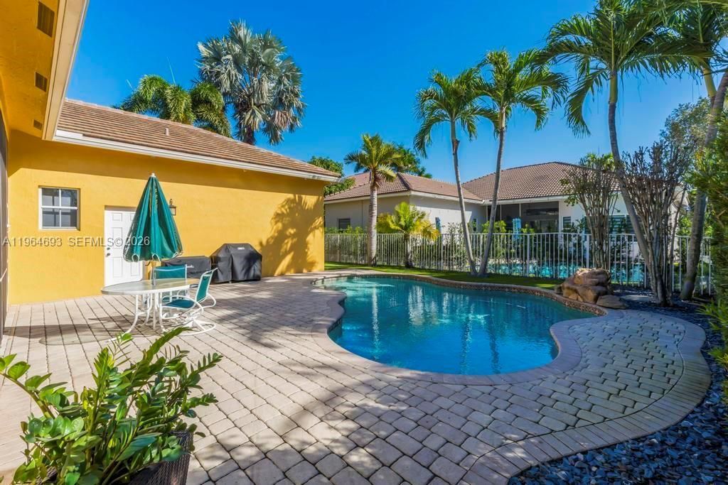 1306 Crossbill Ct, Weston, FL 33327 Photo