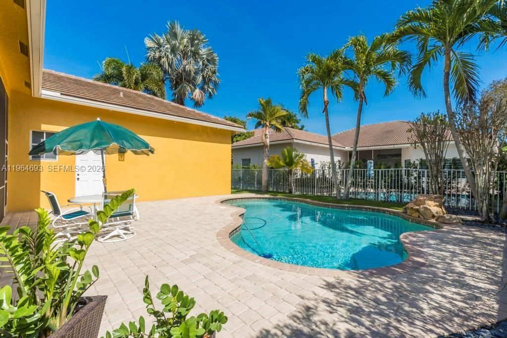 1306 Crossbill Ct, Weston, FL 33327 Photo