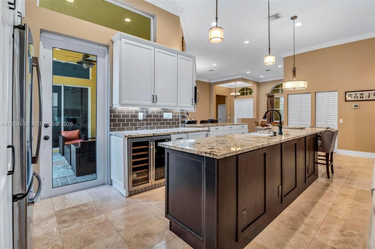 1306 Crossbill Ct, Weston, FL 33327 Photo