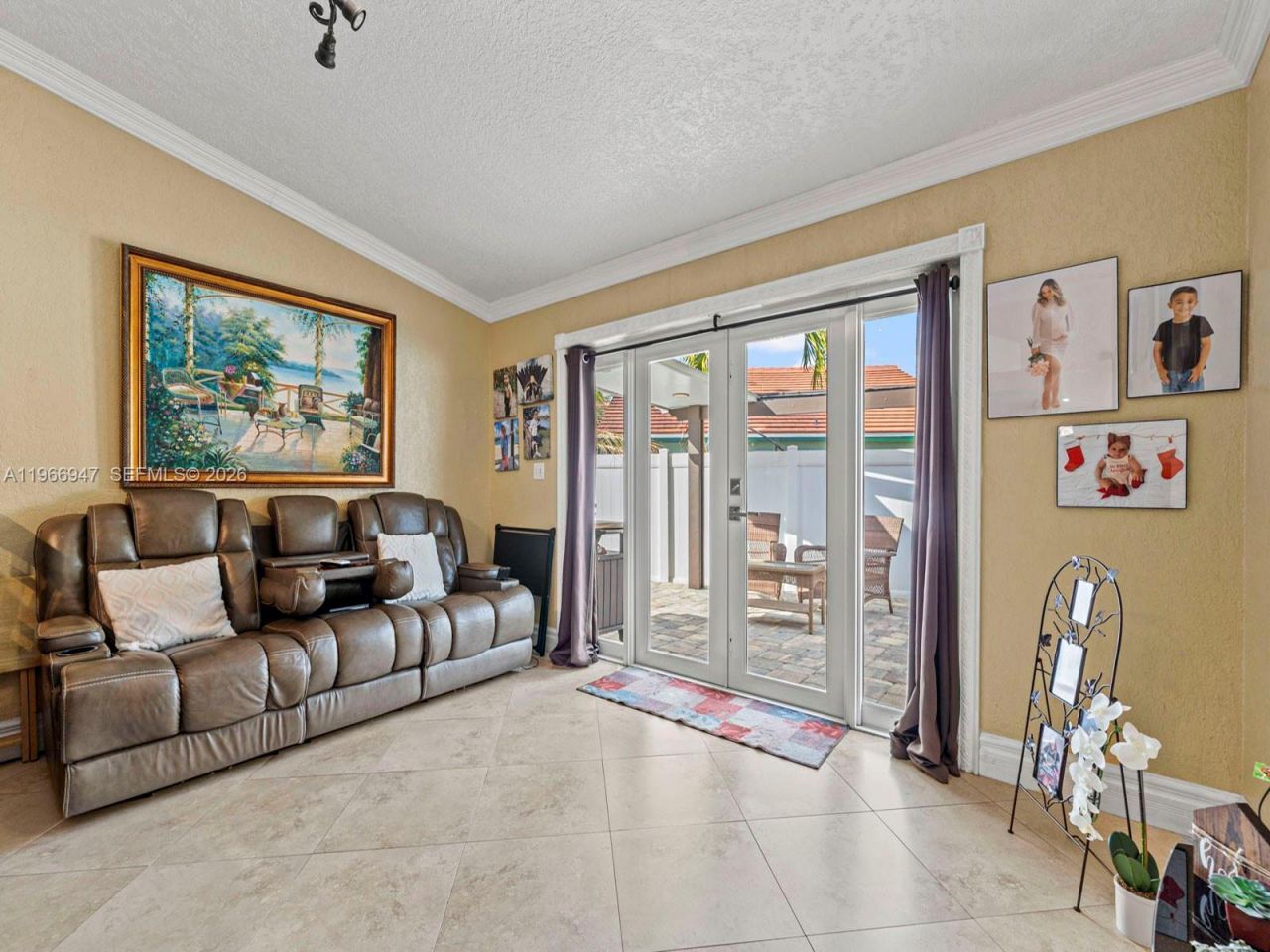 15715 SW 76th Ter, Miami, FL 33193 Photo