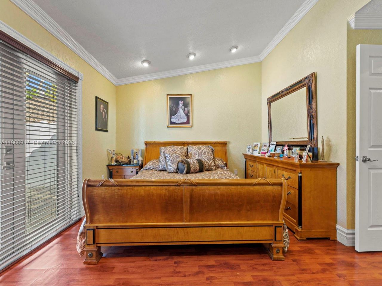 15715 SW 76th Ter, Miami, FL 33193 Photo