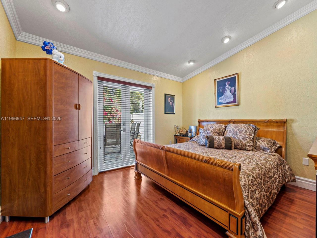 15715 SW 76th Ter, Miami, FL 33193 Photo