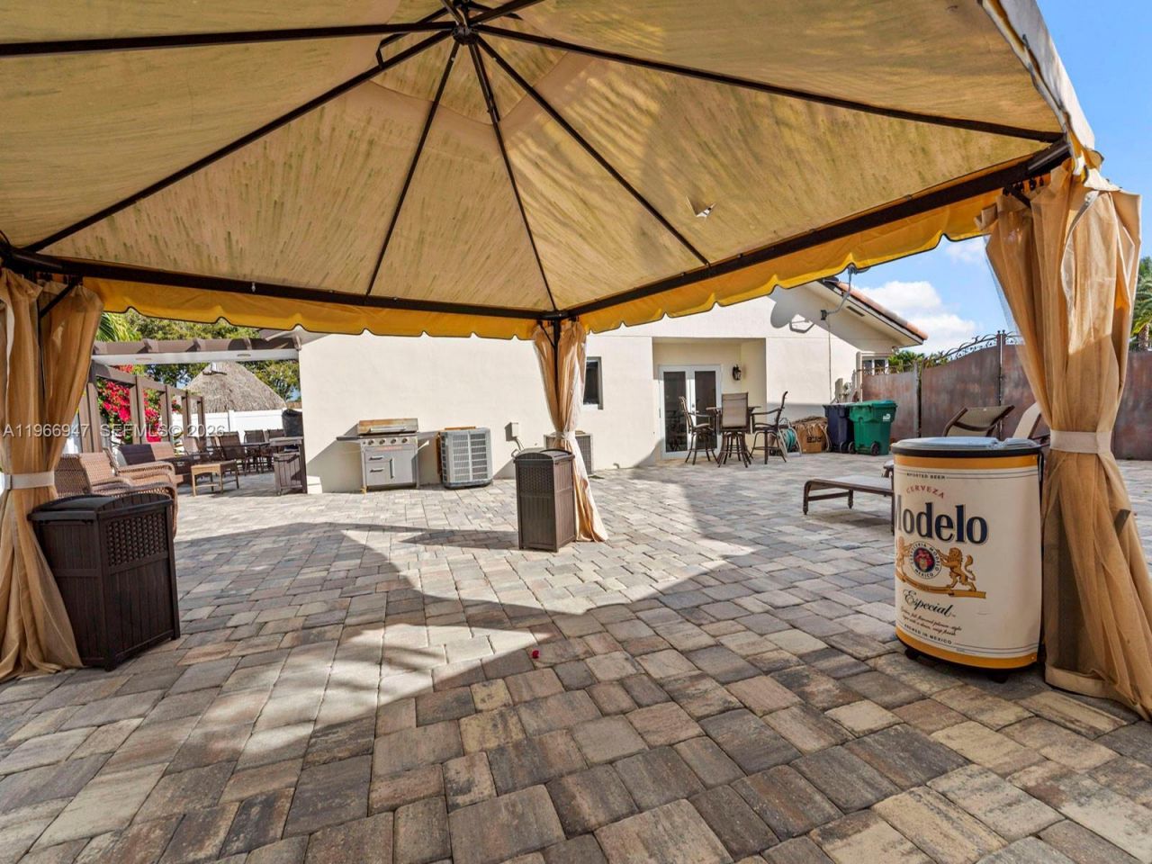 15715 SW 76th Ter, Miami, FL 33193 Photo