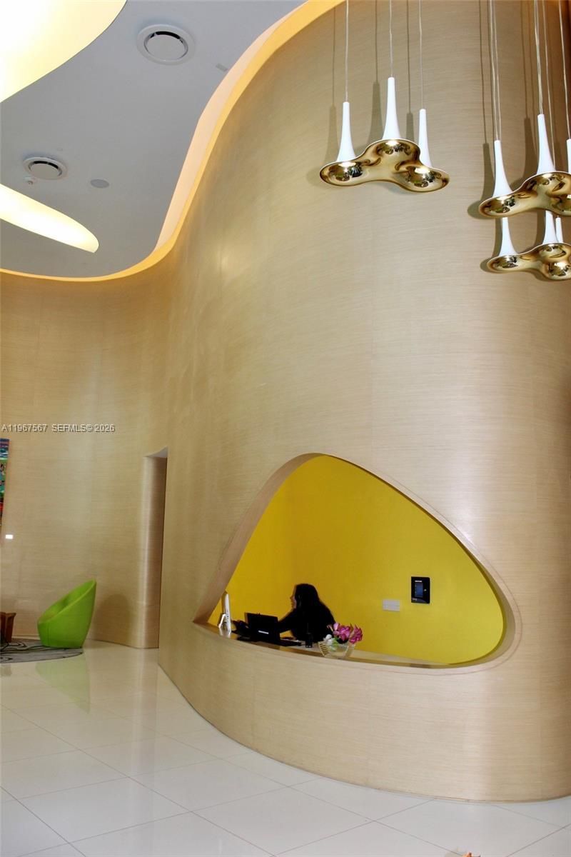 501 NE 31st St , Unit 2705, Miami, FL 33137 Photo