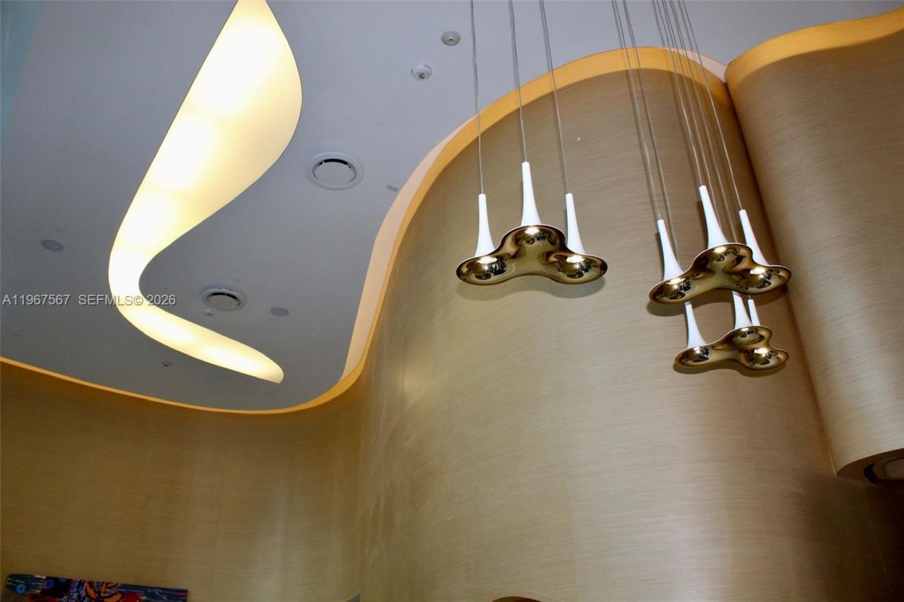 501 NE 31st St , Unit 2705, Miami, FL 33137 Photo