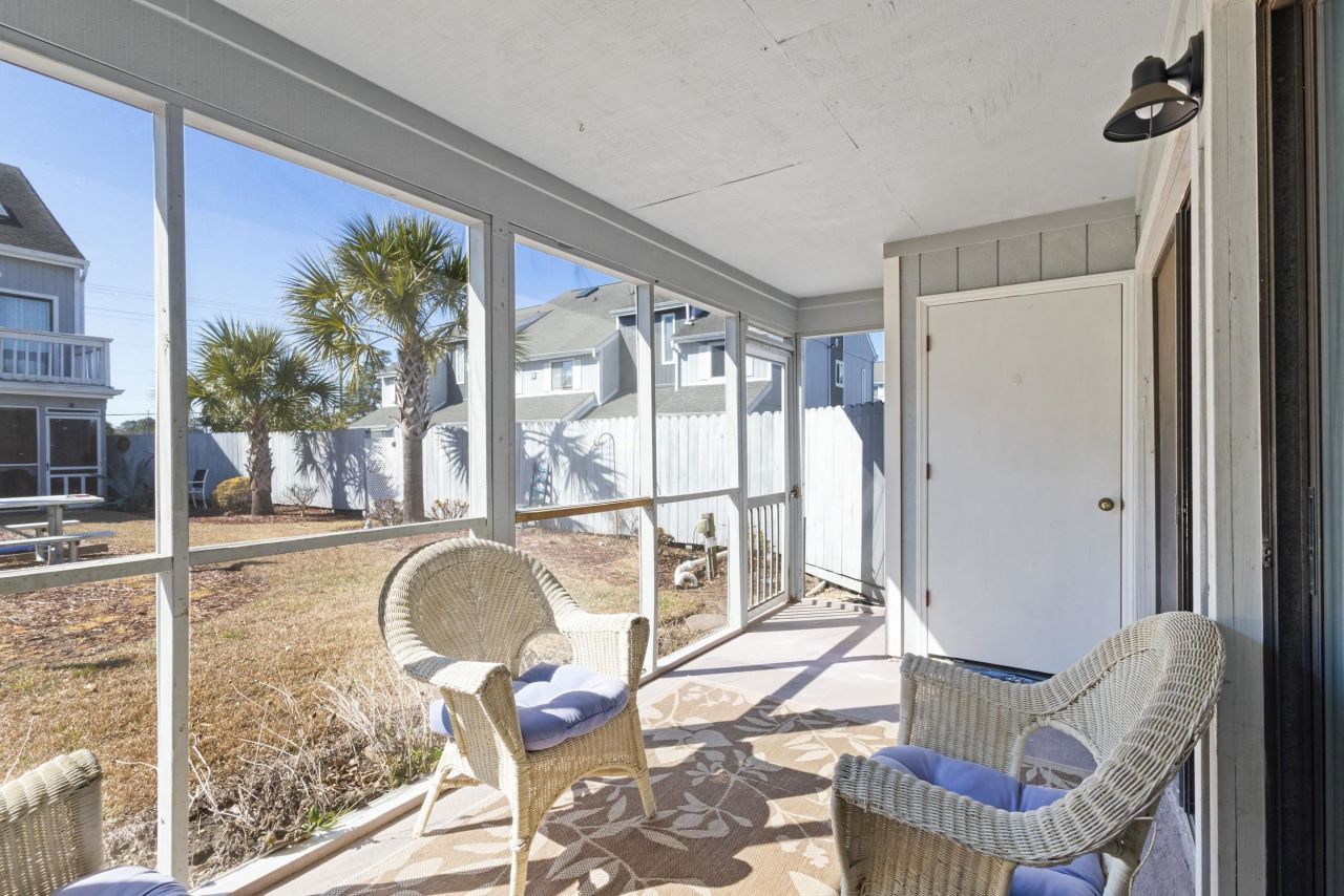 3700 Golf Colony Lane  Photo 16