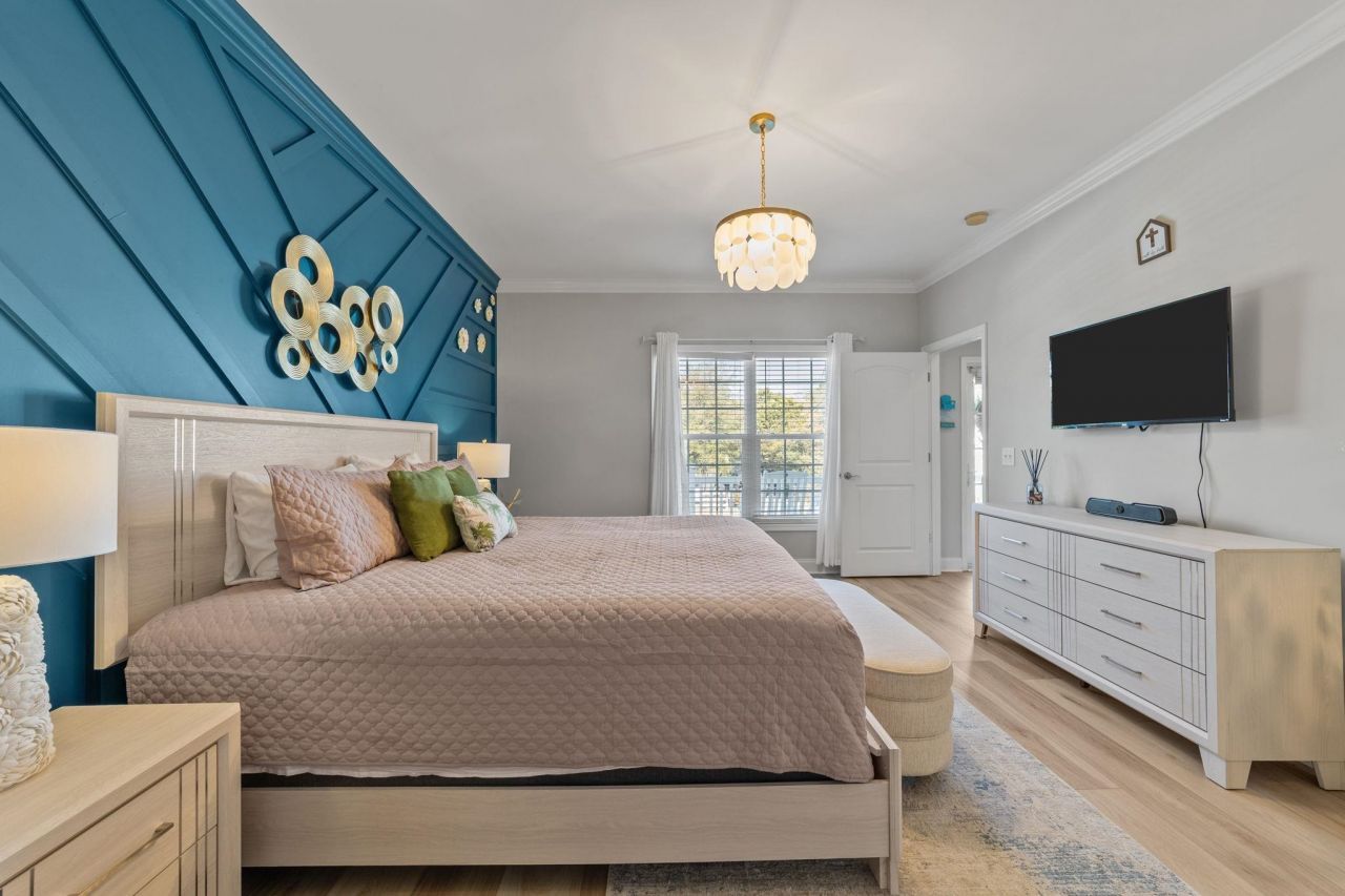 2009 Hillside Dr. S Photo 15