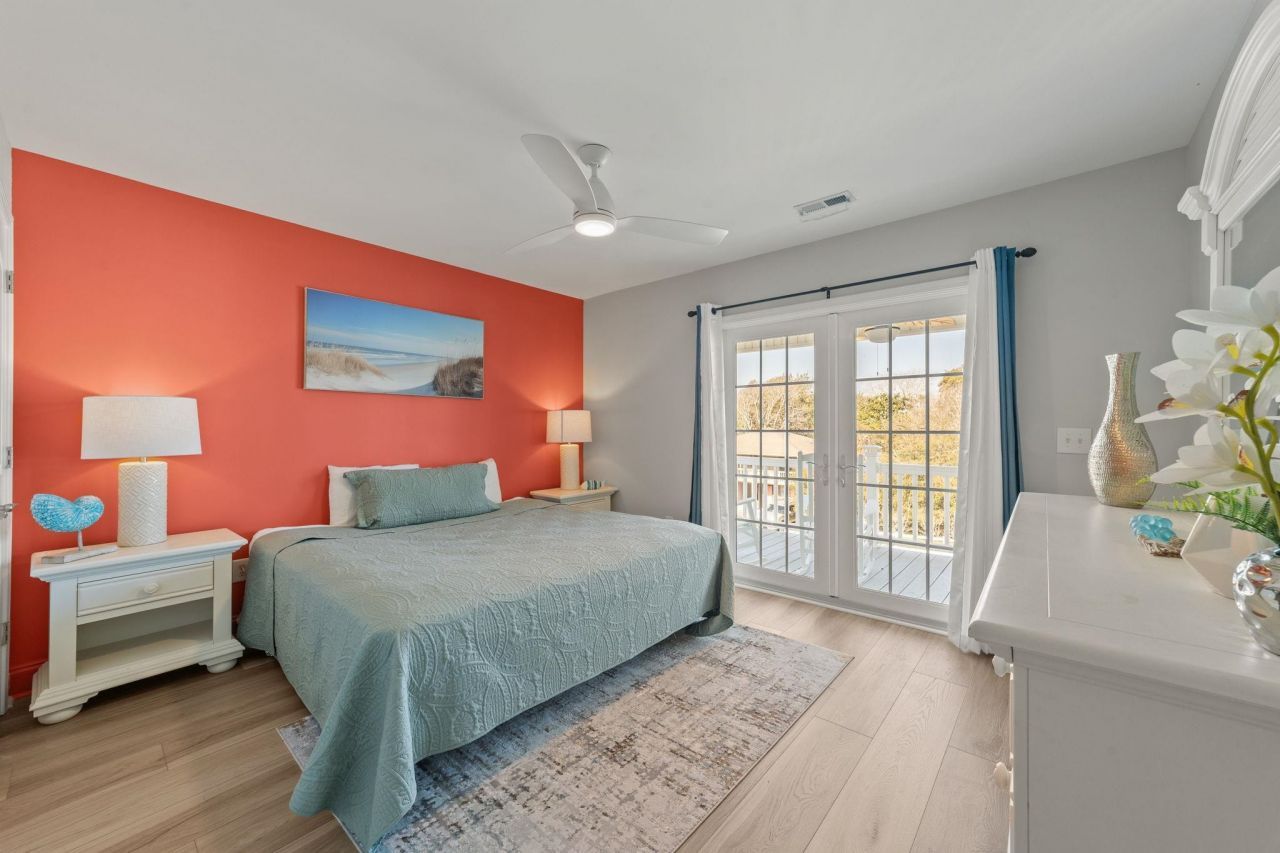 2009 Hillside Dr. S Photo 20