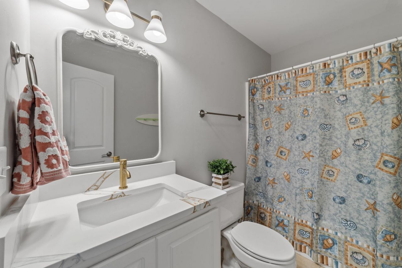 2009 Hillside Dr. S Photo 22